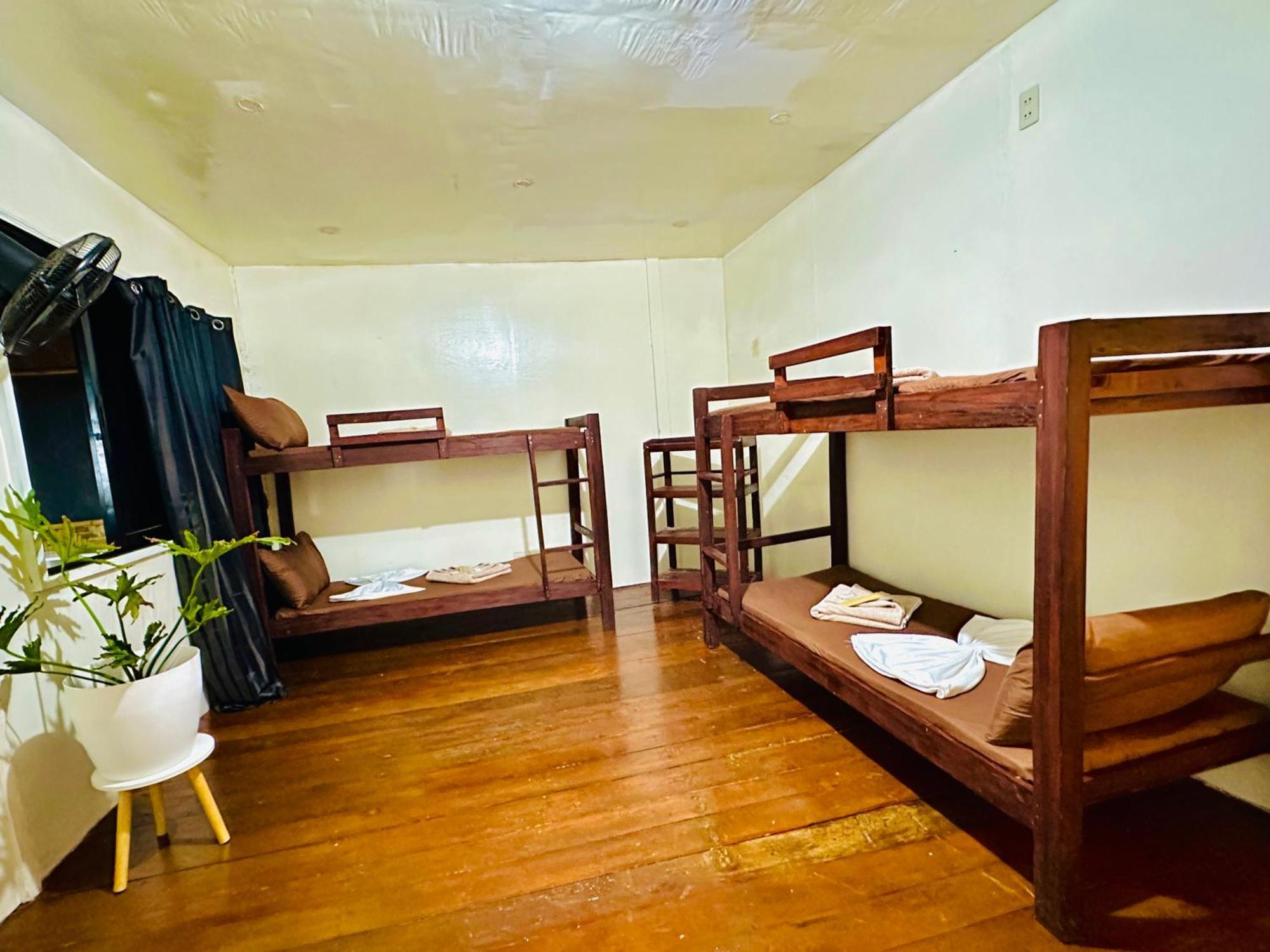 Playa Del Fuego Camiguin Beach Hostel & Resort Мамбахао Экстерьер фото